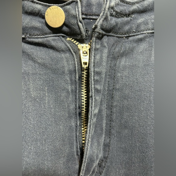 Fashion Nova Jeans, size 15 - Picture 4 of 4